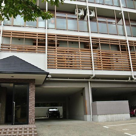 Backpackers Hotel NOOSA JAPAN in Takatsuki Tonda Bagian luar foto