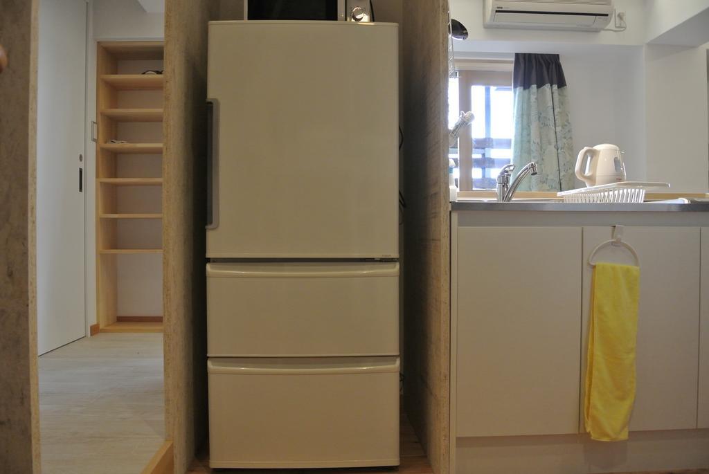 Backpackers Hotel NOOSA JAPAN in Takatsuki Tonda Bagian luar foto
