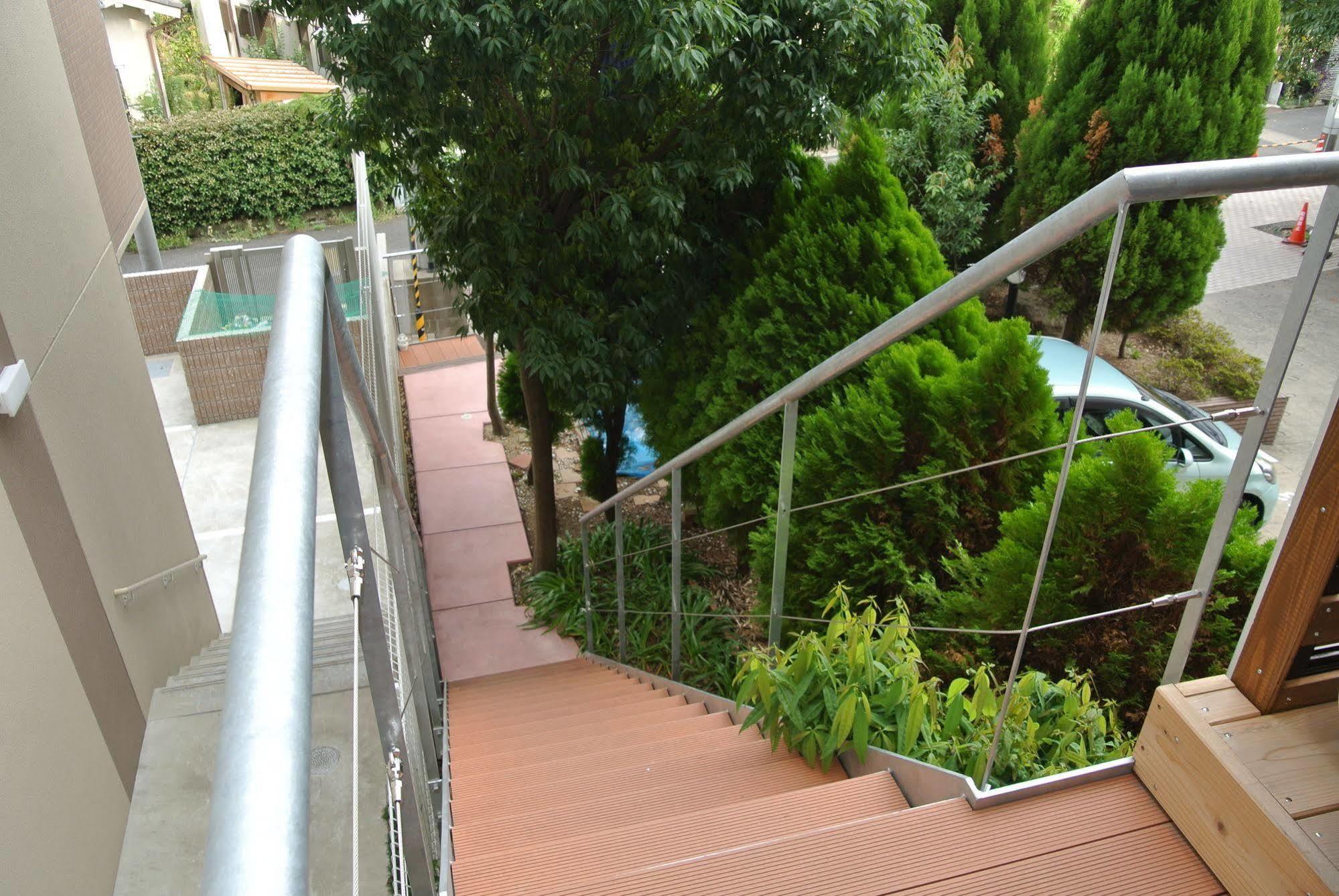 Backpackers Hotel NOOSA JAPAN in Takatsuki Tonda Bagian luar foto